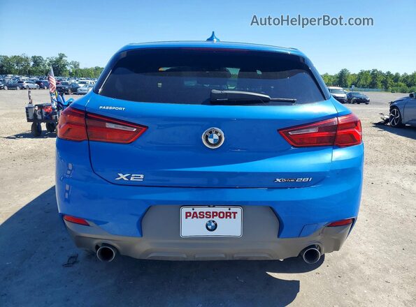 WBXYJ5C33JEF76534 2018 BMW X2 Blue Vista interior delantera