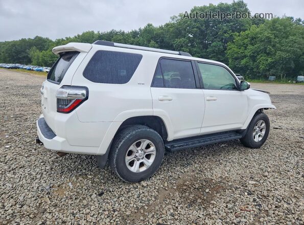 JTEMU5JR7N5990005 2022 TOYOTA 4RUNNER White Przód prawy