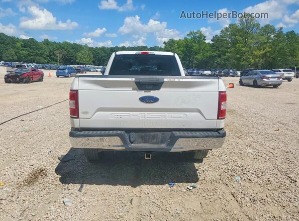 1FTEX1E58JKG09077 2018 FORD F150 White Widok wnętrza z przodu