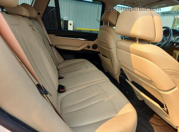 5UXKS4C55G0N15053 2016 BMW X5 White ძრავის განყოფილების ხედი