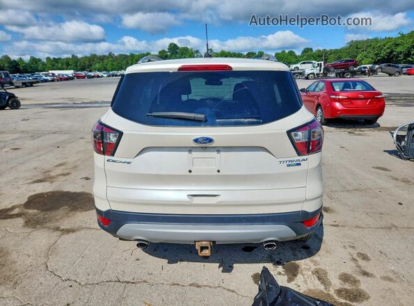 1FMCU9J98HUE21600 2017 FORD ESCAPE White Front interior view