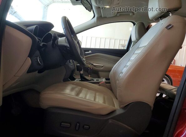 1FMCU0G98HUE72081 2017 FORD ESCAPE Red Вид панелі приладів