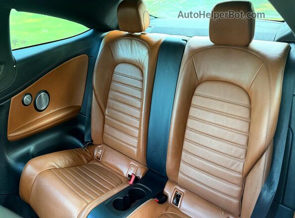 WDDWJ6EB9HF493728 2017 MERCEDES-BENZ C White VIN კოდის სტიკერის ხედი