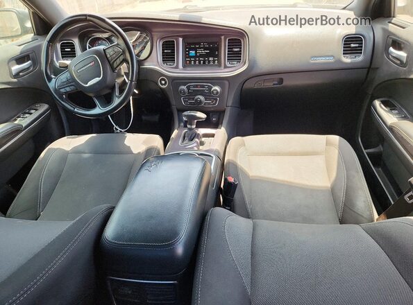 2C3CDXBG8JH115192 2018 DODGE CHARGER Черный Вид щитка приборов