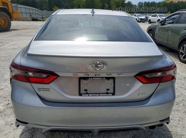 4T1G11AK9NU713041 2022 TOYOTA CAMRY Silver Vista del salpicadero