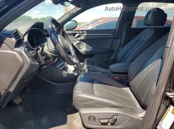 WA1EECF32N1146082 2022 AUDI Q3 Black Առջևի վահանակի տեսք