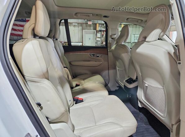 YV4A22PL4K1493962 2019 VOLVO XC90 White Вид підкапотного простору