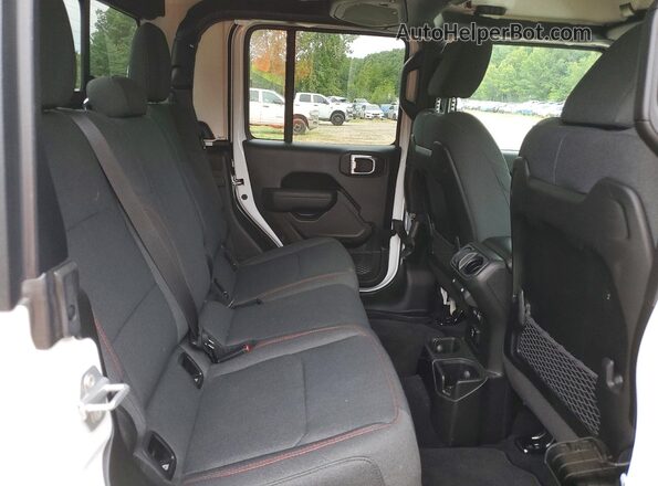 1C6RJTBG0TL157201 2026 JEEP GLADIATOR White Rear interior view