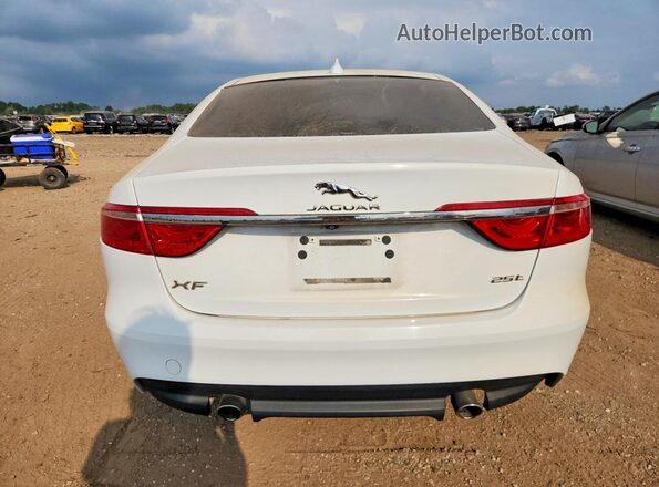 SAJBR4FX1JCY69492 2018 JAGUAR XF White Вид салону спереду