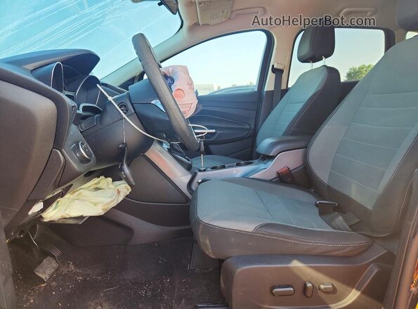 1FMCU0G74GUA49964 2016 FORD ESCAPE Черный Вид панели приборов
