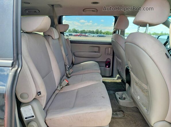 KNDMB5C19H6306877 2017 KIA SEDONA Черный Вид подкапотного пространства