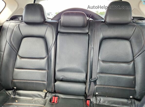 JM3KFADM7L0774591 2020 MAZDA CX-5 Silver Rear interior view