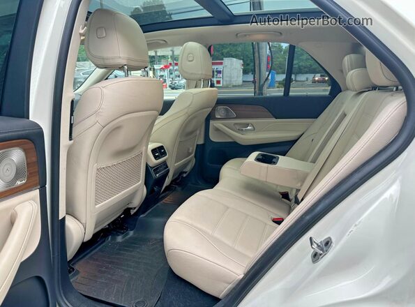 4JGFB4KB6NA606846 2022 MERCEDES-BENZ GLE Белый Вид задних сидений