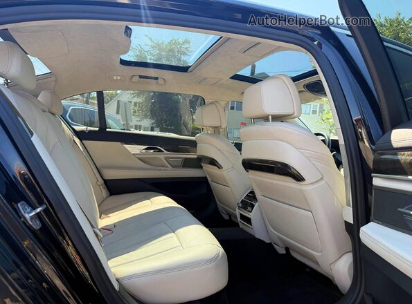 WBA7F2C53JB238489 2018 BMW 7 SERIES Black Հետևի տեսք