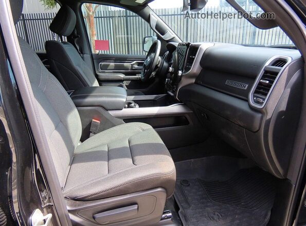 1C6RRFBG4PN613852 2023 RAM 1500 Black Вид ззаду