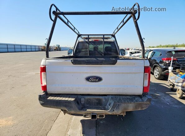 1FTRF3ATXHEC09826 2017 FORD F350 White Սալոնի դիմացի տեսք