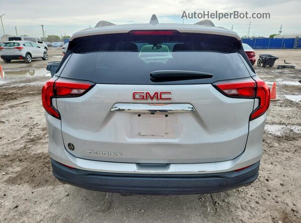 3GKALMEV9JL401983 2018 GMC TERRAIN Белый Вид салона спереди
