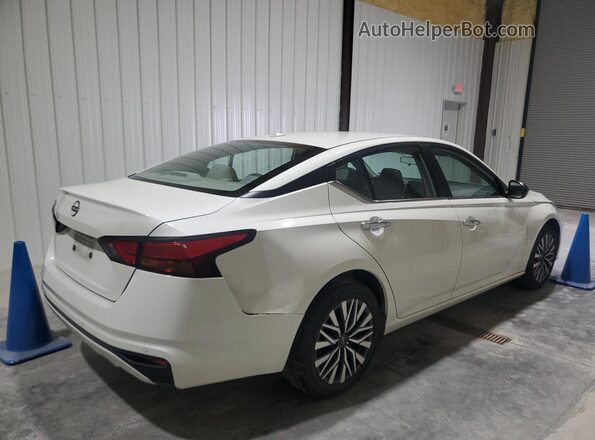 1N4BL4DV6SN306144 2025 NISSAN ALTIMA White 