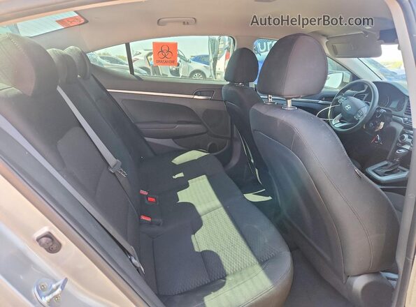 5NPD74LF9KH482297 2019 HYUNDAI ELANTRA Silver უკანა სალონის ხედი