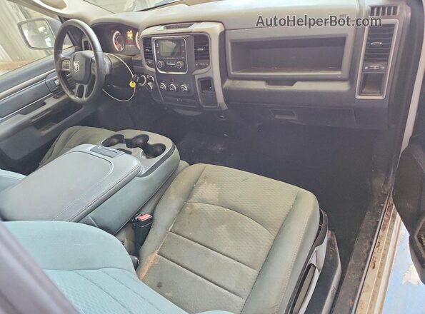 3C6JR6DT1HG604771 2017 RAM 1500 White Սարքավորումների վահանակի տեսք