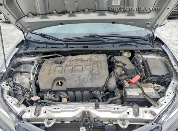 5YFBURHE3KP896868 2019 TOYOTA COROLLA Серебряный Вид подкапотного пространства