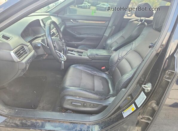 1HGCV1F30JA048293 2018 HONDA ACCORD Черный Вид панели приборов