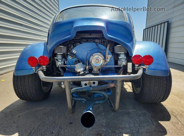 112225826 1972 VOLKSWAGEN BEETLE Синий Вид подкапотного пространства