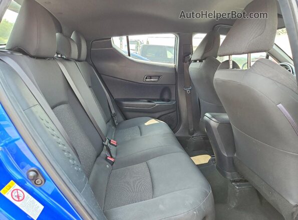 NMTKHMBX3JR037916 2018 TOYOTA C-HR Blue ძრავის განყოფილების ხედი