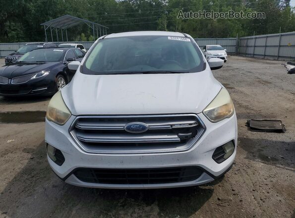 1FMCU0GD7HUB08836 2017 FORD ESCAPE White Widok z tyłu