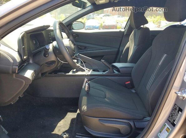 KMHLM4DG0TU154703 2026 HYUNDAI ELANTRA Gray Вид панелі приладів