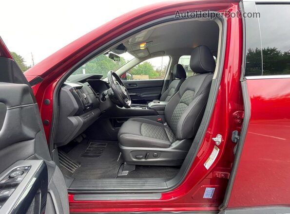 5N1DR3BC1PC270357 2023 NISSAN PATHFINDER Red Widok wnętrza z tyłu