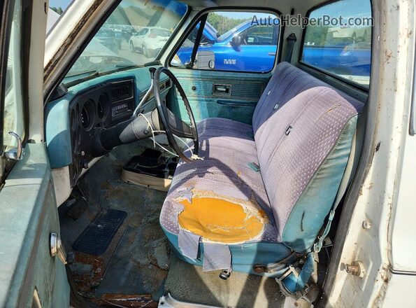 CCU147S166129 1977 CHEVROLET C10 Белый Вид салона спереди