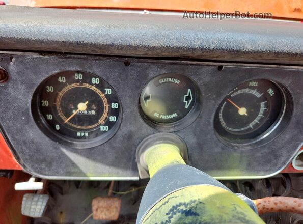 CS140T128768 1970 CHEVROLET OTHER Красный Вид щитка приборов