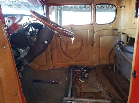 DMV64147CA 1931 FORD MODEL Red Սալոնի դիմացի տեսք