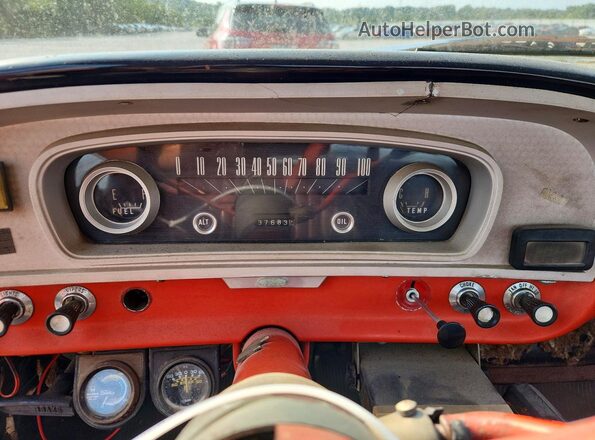 F10DK663027 1965 FORD F100 Черный Вид щитка приборов