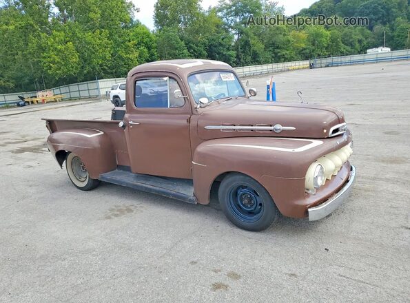 F10L2V21635 1952 FORD F-1 Brown Առջևի աջ