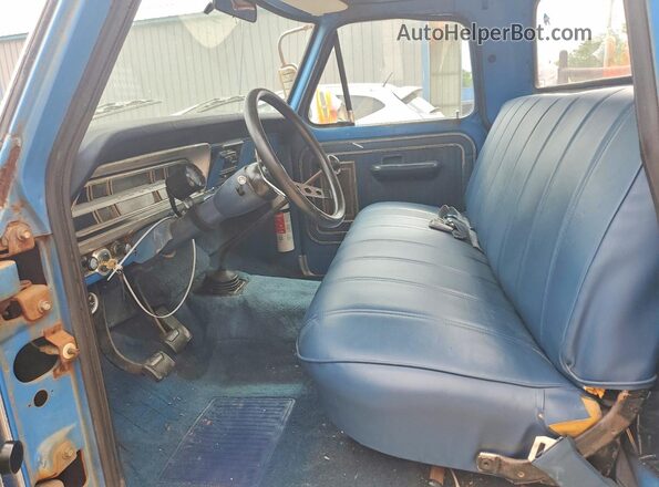 F25HRM06178 1971 FORD F250 Blue Vista interior delantera