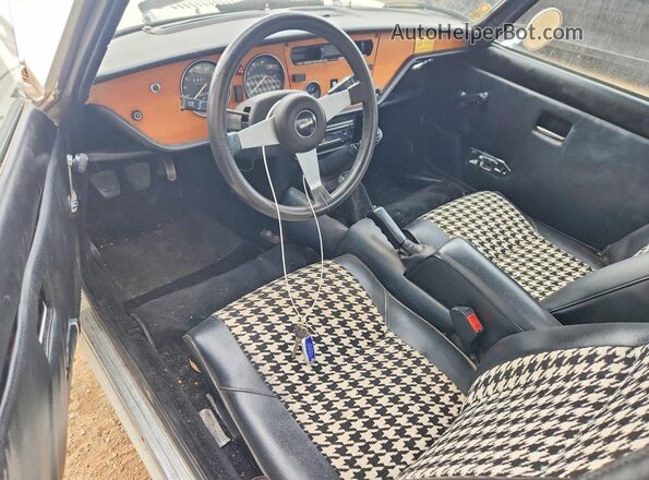 FM71128 1978 TRIUMPH SPITFIRE Белый Вид панели приборов
