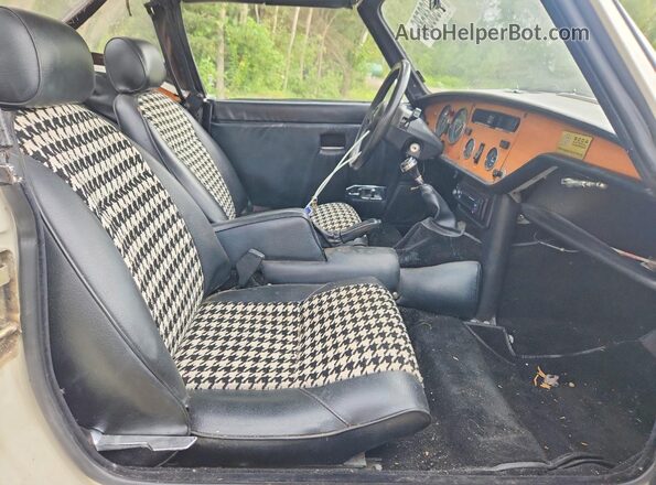 FM71128 1978 TRIUMPH SPITFIRE Белый Вид задних сидений