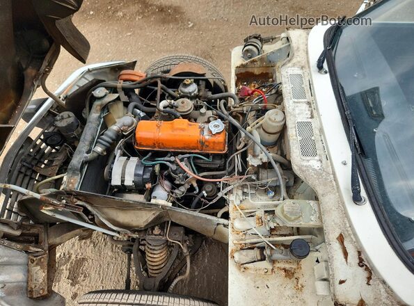 FM71128 1978 TRIUMPH SPITFIRE Белый Вид задней части салона