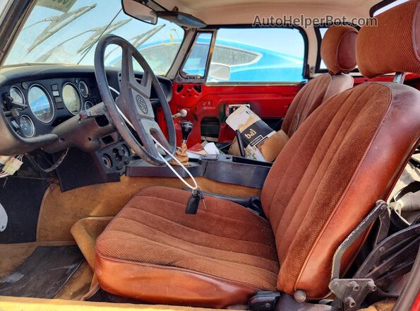 GHN5UH426129G 1977 MG MGB Красный Вид салона спереди
