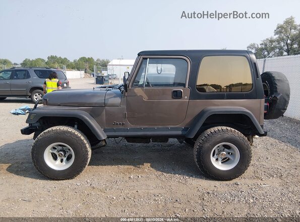 J8F93EA085127 1978 JEEP CJ-7 Brown 360 interior view