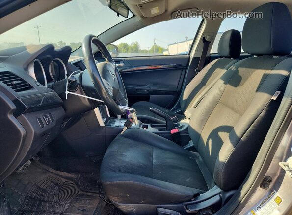 JA32U2FU0GU004859 2016 MITSUBISHI LANCER Silver Вид салону спереду