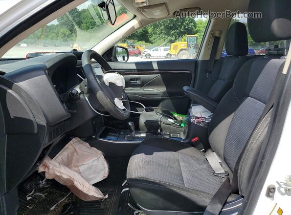 JA4AD2A30KZ005799 2019 MITSUBISHI OUTLANDER Белый Вид салона спереди