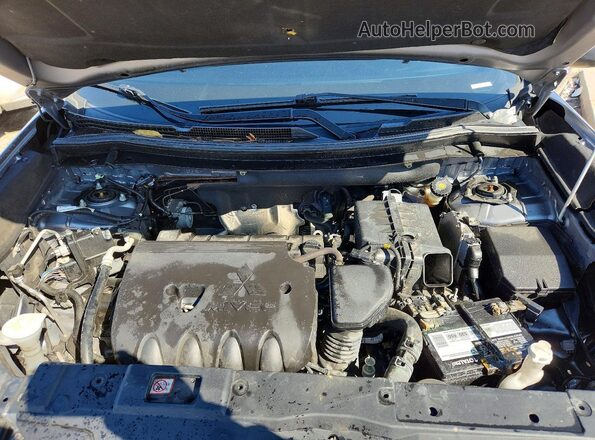 JA4AD2A31JJ000396 2018 MITSUBISHI OUTLANDER Gray Engine compartment view