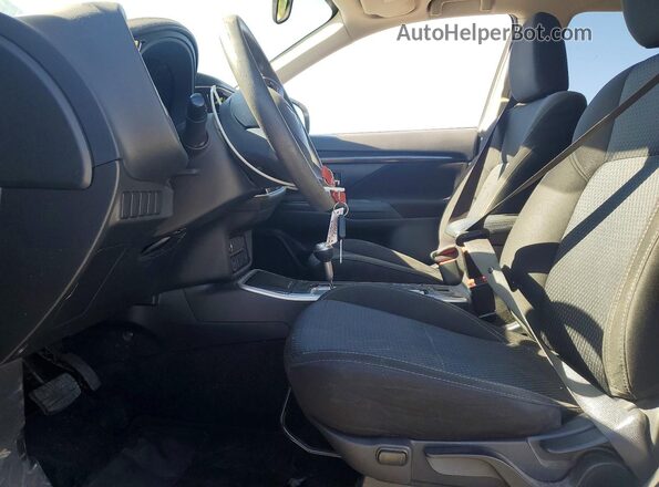 JA4AD2A31LZ008969 2020 MITSUBISHI OUTLANDER White Widok wnętrza z przodu