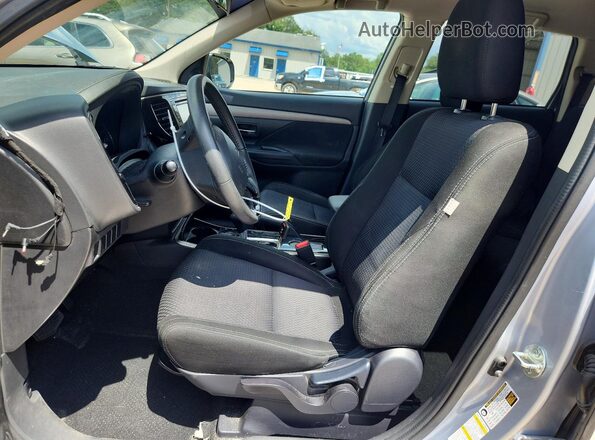 JA4AD2A32HZ014996 2017 MITSUBISHI OUTLANDER Silver Widok wnętrza z przodu