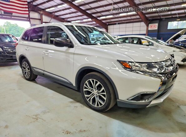 JA4AD2A33HZ000511 2017 MITSUBISHI OUTLANDER White Front right