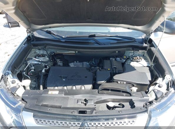 JA4AD2A33LZ044873 2020 MITSUBISHI OUTLANDER Silver Вид ззаду