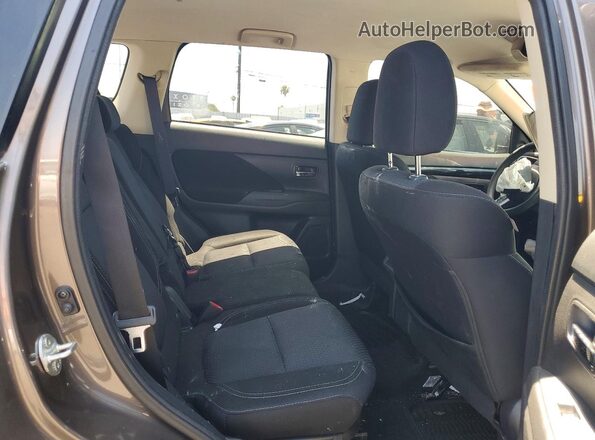JA4AD2A34LZ014345 2020 MITSUBISHI OUTLANDER Brown უკანა სალონის ხედი
